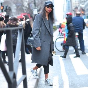 air max liquid silver